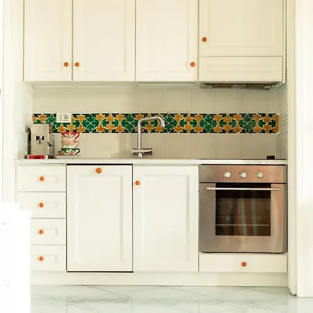 Willa La Dolce - Exclusive For Families & Groups *